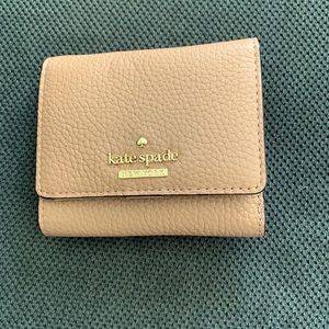Kate Spade Jackson Street Jada wallet.